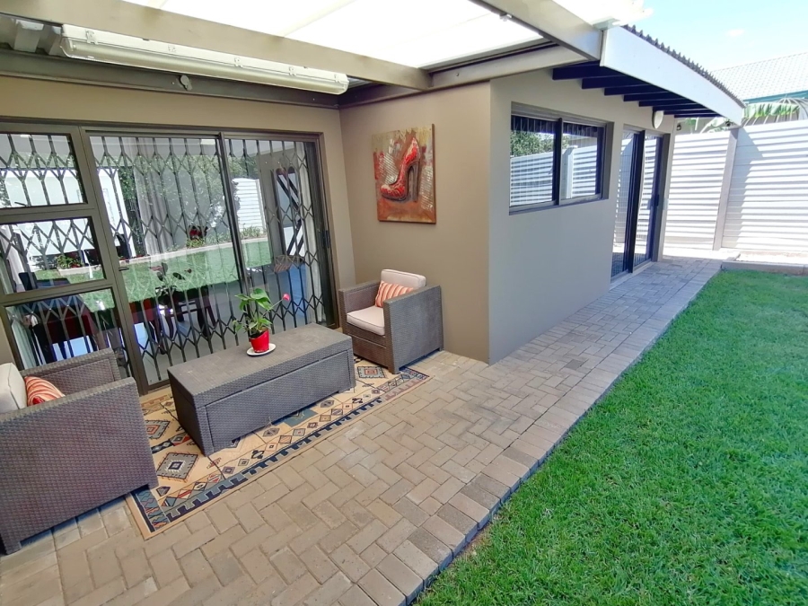 3 Bedroom Property for Sale in Langenhovenpark Free State